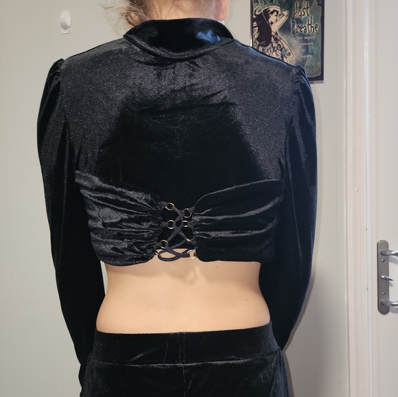 NWT Dolls Kill Sexy , Soft Velor Crop Top And Pant Set - Picture 4 of 9